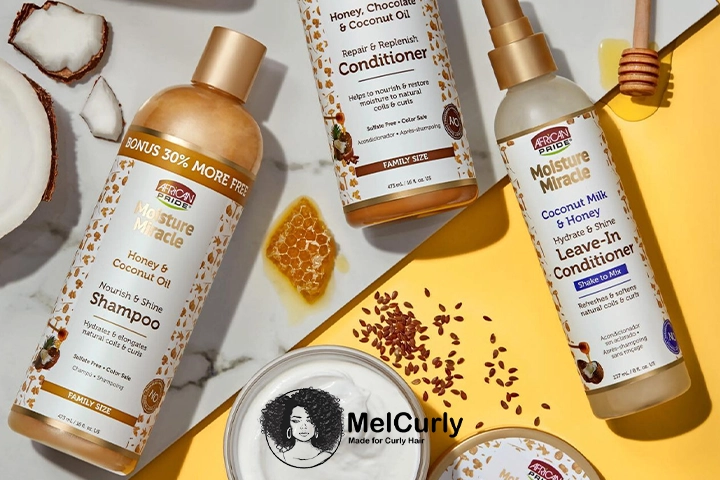 محصولات افریکن پراید که در یک تصویر فر کننده های موی فر دیده می شوند و پس زمینه آن با رنگ زرد و سفید مشخص شده است 